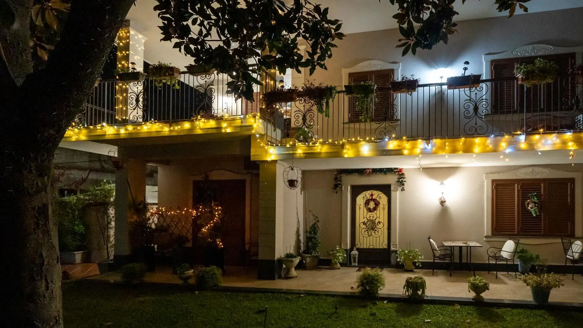 Villa Marchese Trecastagni Bed & Breakfast